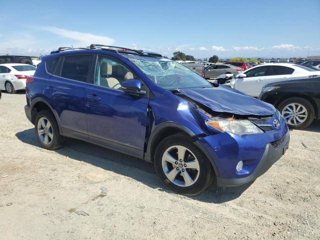 2T3WFREV2FW142839 - 2015 TOYOTA RAV4 XLE BLUE photo 4