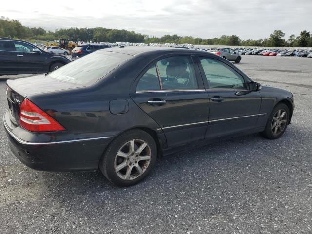 WDBRF92HX7F873399 - 2007 MERCEDES-BENZ C 280 4MATIC BLACK photo 3