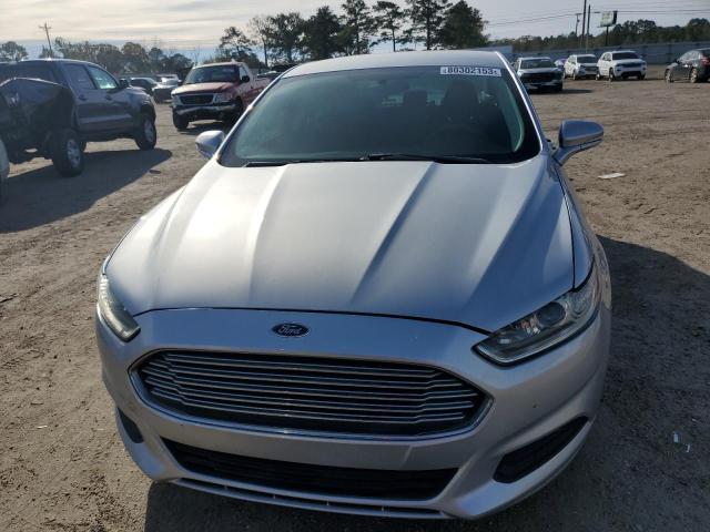 3FA6P0H70GR298315 - 2016 FORD FUSION SE SILVER photo 5