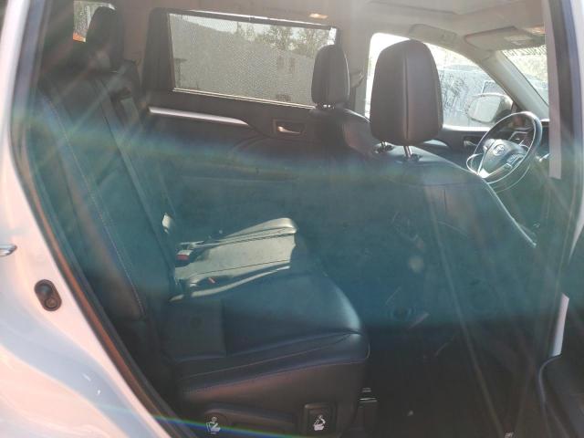 5TDKZRFH6JS538961 - 2018 TOYOTA HIGHLANDER SE თეთრი ფოტო 11