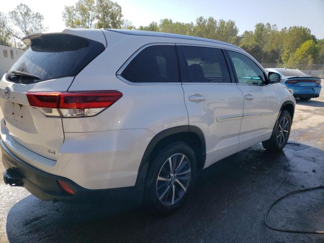 5TDKZRFH6JS538961 - 2018 TOYOTA HIGHLANDER SE თეთრი ფოტო 3