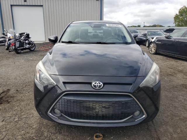 3MYDLBYV4KY500757 - 2019 TOYOTA YARIS L BLACK photo 5