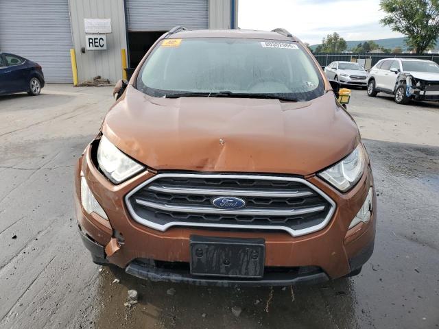 MAJ6P1UL8JC245618 - 2018 FORD ECOSPORT SE Коричневий фото 5