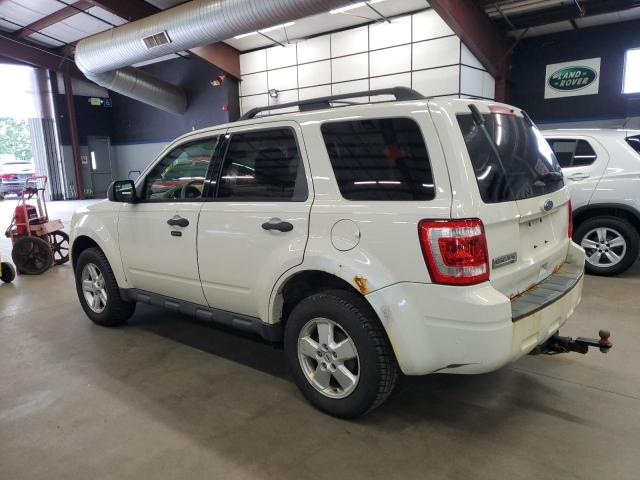 1FMCU9D73CKC84340 - 2012 FORD ESCAPE XLT თეთრი ფოტო 2