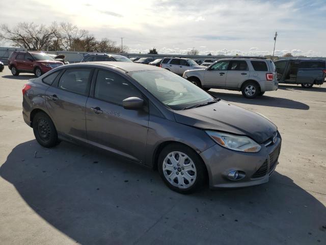 1FAHP3F29CL257112 - 2012 FORD FOCUS SE CHARCOAL photo 4