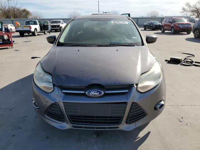 1FAHP3F29CL257112 - 2012 FORD FOCUS SE CHARCOAL photo 5