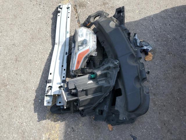 1GNEVHKW7KJ261136 - 2019 CHEVROLET TRAVERSE LT თეთრი ფოტო 13