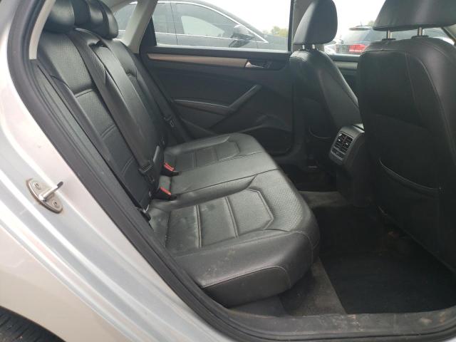 1VWBV7A33FC053484 - 2015 VOLKSWAGEN PASSAT SE Gümüş foto 10