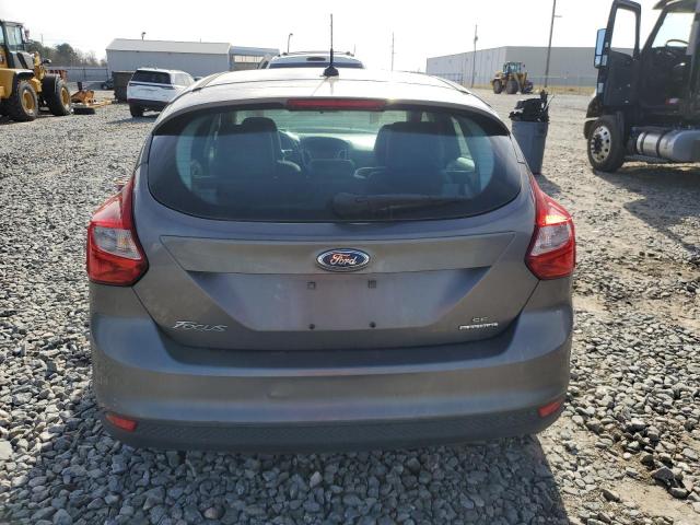 1FADP3K27EL247122 - 2014 FORD FOCUS SE GRAY photo 6