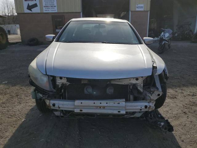 1HGCP26329A052017 - 2009 HONDA ACCORD LX SILVER photo 5