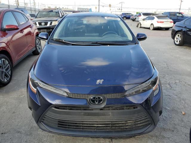 JTDB4MEE8RJ013613 - 2024 TOYOTA COROLLA LE 蓝色 照片 5