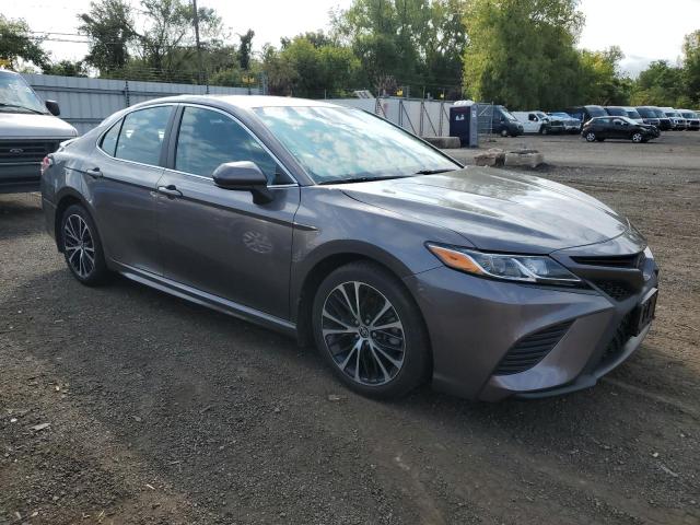 4T1G11BK6LU002022 - 2020 TOYOTA CAMRY SE GRAY photo 4