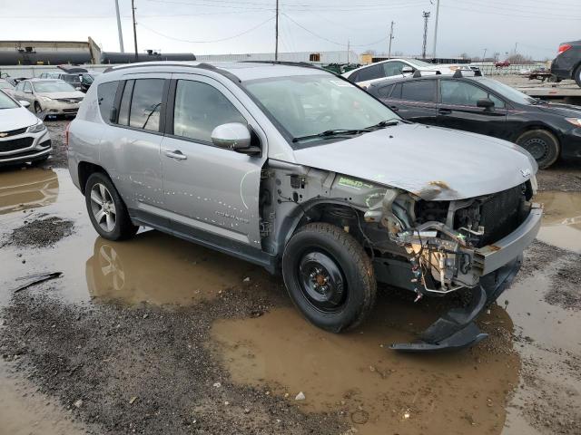 1C4NJDEB3HD178414 - 2017 JEEP COMPASS LATITUDE SILVER photo 4