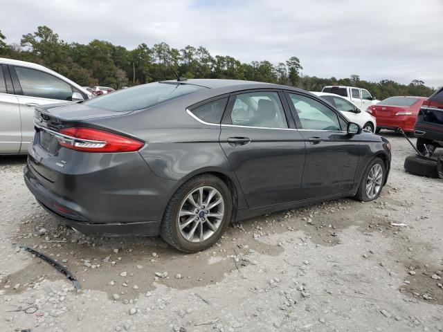 3FA6P0HD8HR411080 - 2017 FORD FUSION SE GRAY photo 3