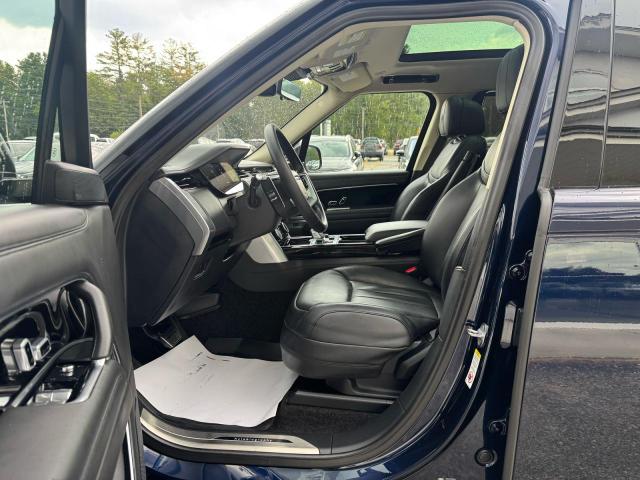 SALK1BE72PA033490 - 2023 LAND ROVER RANGE ROVE AUTOBIOGRAPHY BLUE photo 8