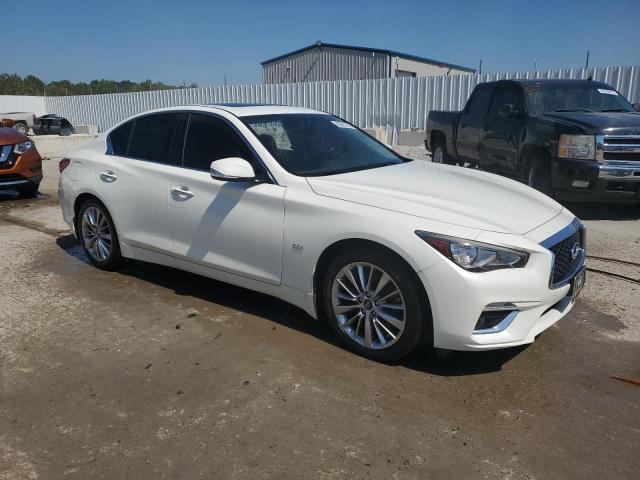 JN1EV7AR1JM430307 - 2018 INFINITI Q50 LUXE WHITE photo 4