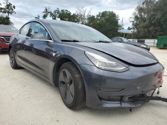 5YJ3E1EA5JF153496 - 2018 TESLA MODEL 3 Сұр фото 4