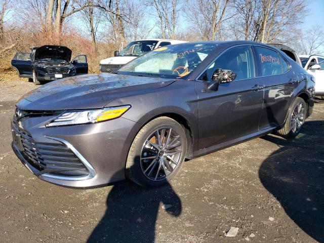 2023 TOYOTA CAMRY XLE, 