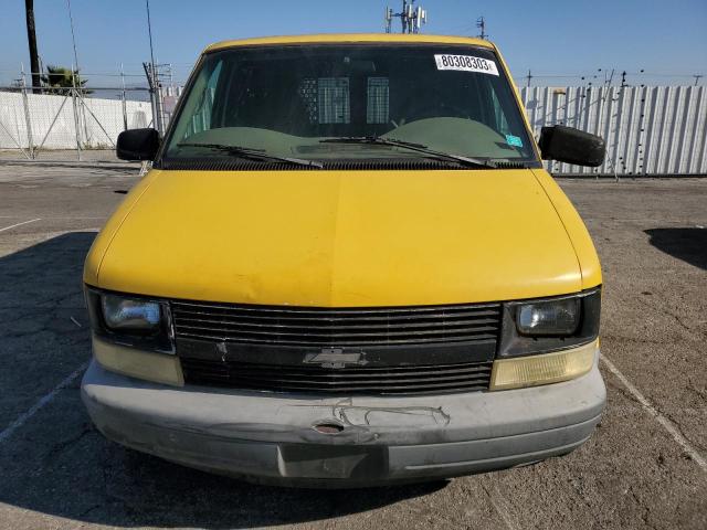 1GCDM19X52B111887 - 2002 CHEVROLET ASTRO YELLOW photo 5