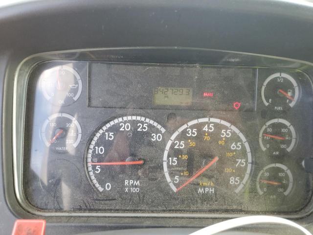 1FVACWDCX6HW49113 - 2006 FREIGHTLINER M2 106 MEDIUM DUTY WHITE photo 9