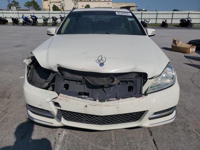 WDDGF8BB1CA719711 - 2012 MERCEDES-BENZ C 300 4MATIC WHITE photo 5