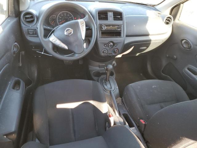 3N1CN7AP9JL864247 - 2018 NISSAN VERSA S GRAY photo 8