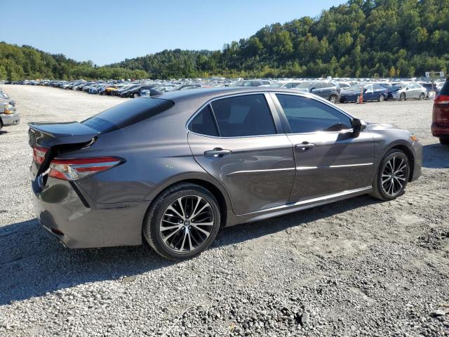 4T1B11HK8JU543765 - 2018 TOYOTA CAMRY L GRAY photo 3