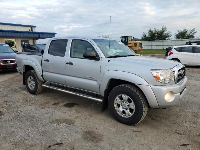 3TMLU42N59M033605 - 2009 TOYOTA TACOMA DOUBLE CAB 银色 照片 4