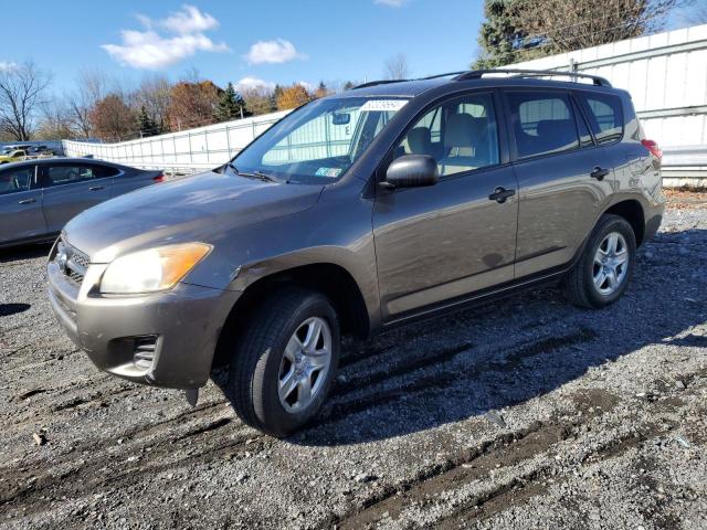 2011 TOYOTA RAV4, 