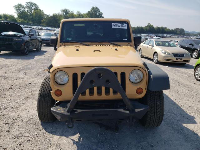 1C4BJWDG4DL660966 - 2013 JEEP WRANGLER U SPORT TAN photo 5