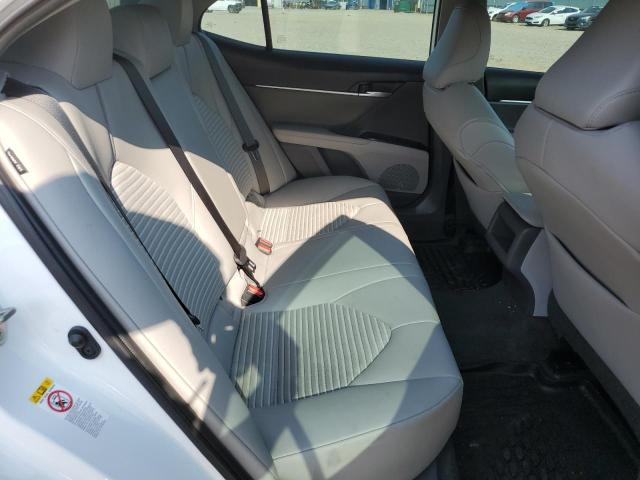 4T1B11HK7KU179162 - 2019 TOYOTA CAMRY L WHITE photo 10