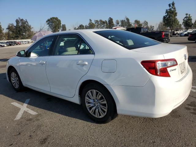 4T4BF1FK1ER407963 - 2014 TOYOTA CAMRY L WHITE photo 2