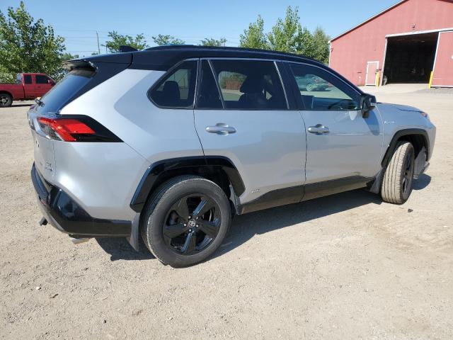 2T3RWRFV1MW122655 - 2021 TOYOTA RAV4 XLE SILVER photo 3