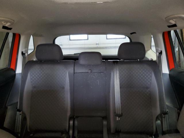 3VV0B7AX3JM014800 - 2018 VOLKSWAGEN TIGUAN S ORANGE photo 10