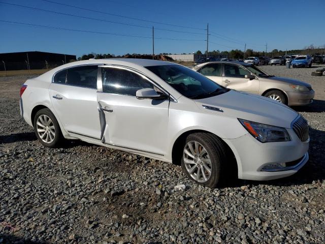 1G4GB5G33GF168093 - 2016 BUICK LACROSSE WHITE photo 4