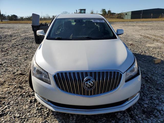 1G4GB5G33GF168093 - 2016 BUICK LACROSSE WHITE photo 5