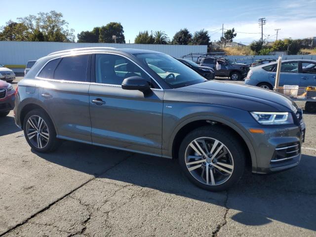 WA1E2AFY1L2070287 - 2020 AUDI Q5 PREMIUM PLUS CHARCOAL photo 4