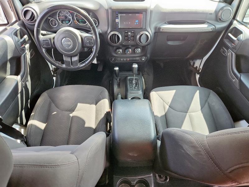 1C4HJWDG2JL855650 - 2018 JEEP WRANGLER U SPORT Blanc photo 8