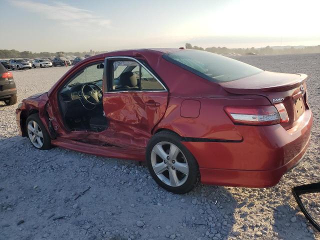 4T1BF3EK6BU640773 - 2011 TOYOTA CAMRY BASE RED photo 2