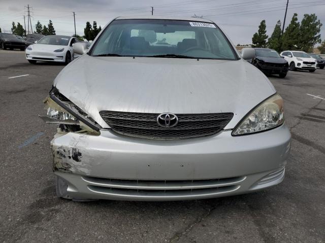 4T1BE32K23U745917 - 2003 TOYOTA CAMRY LE SILVER photo 5