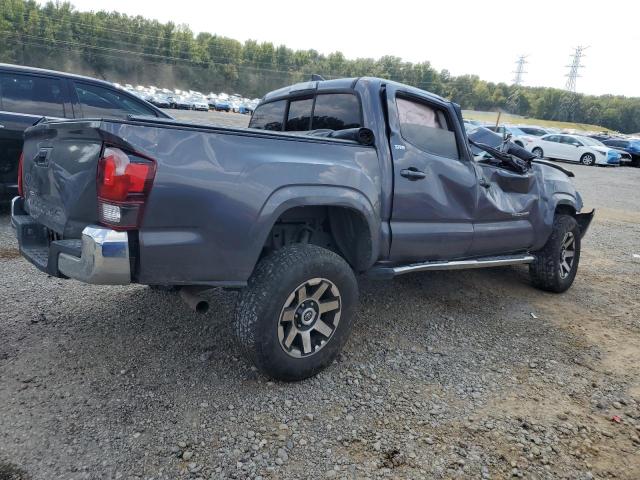 5TFAX5GN0JX111980 - 2018 TOYOTA TACOMA DOUBLE CAB Gri fotoğraf 3