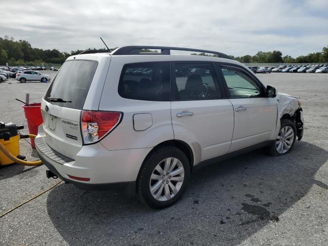 JF2SHADC7CH435004 - 2012 SUBARU FORESTER 2.5X PREMIUM WHITE photo 3