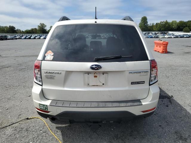 JF2SHADC7CH435004 - 2012 SUBARU FORESTER 2.5X PREMIUM WHITE photo 6