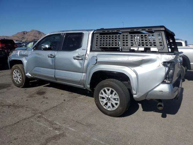 3TYLB5JNXST071855 - 2025 TOYOTA TACOMA DOUBLE CAB SILVER photo 2