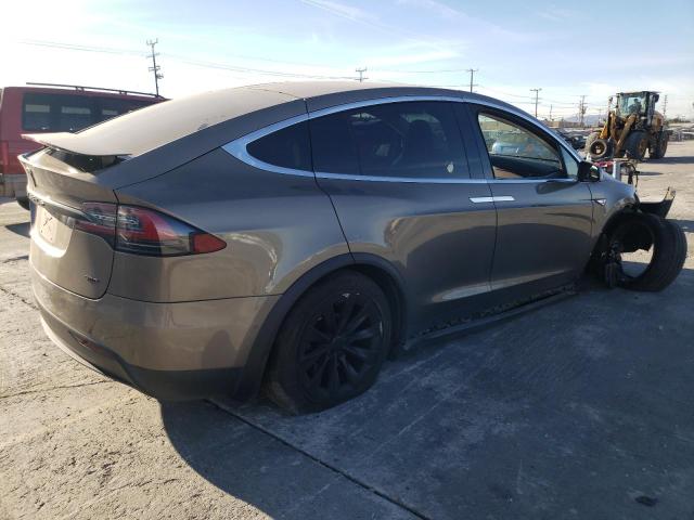 5YJXCBE27GF004277 - 2016 TESLA MODEL X BROWN photo 3