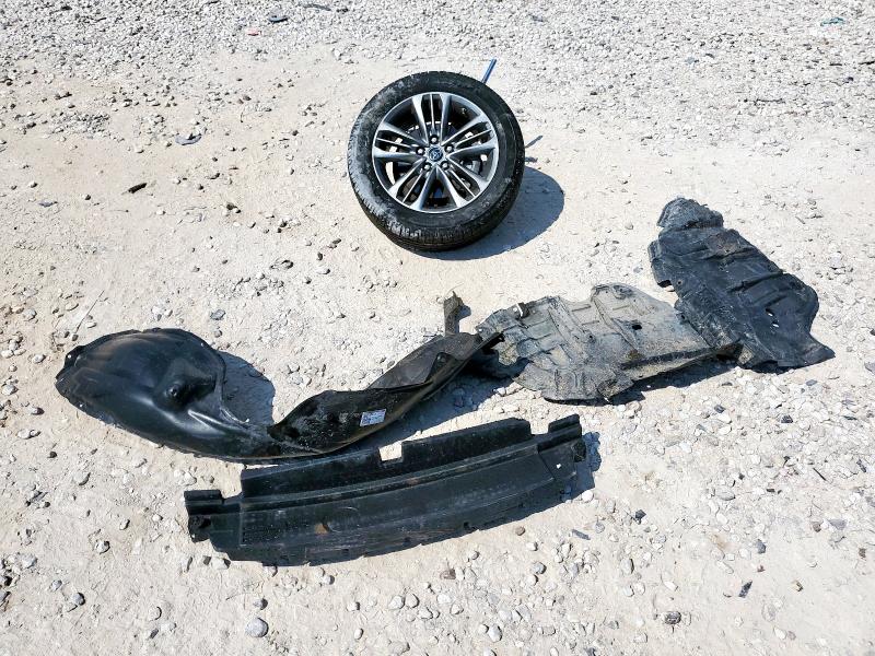 4T1BF1FK4GU552752 - 2016 TOYOTA CAMRY LE RED photo 12