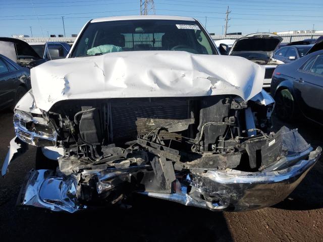 1C6RR7LT1KS607972 - 2019 RAM 1500 CLASS SLT WHITE photo 5