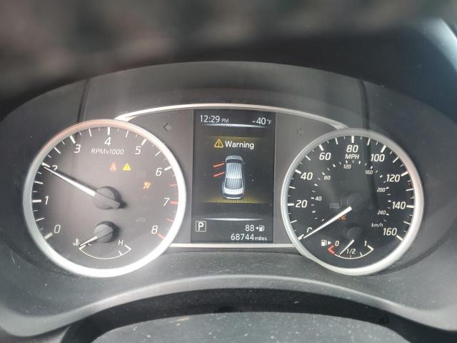 3N1AB7AP0JY262940 - 2018 NISSAN SENTRA S 银色 照片 9