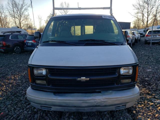 1GCFG15W5Y1231636 - 2000 CHEVROLET EXPRESS G1 WHITE photo 5