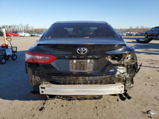 4T1B11HK7JU133118 - 2018 TOYOTA CAMRY L BLACK photo 6